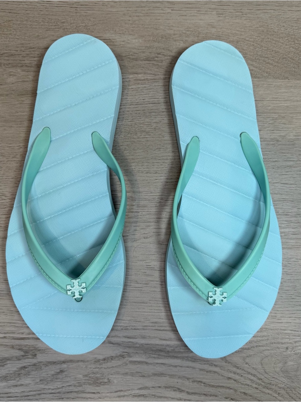 Tory Burch Kira Flip Flop Island Blue Size 9